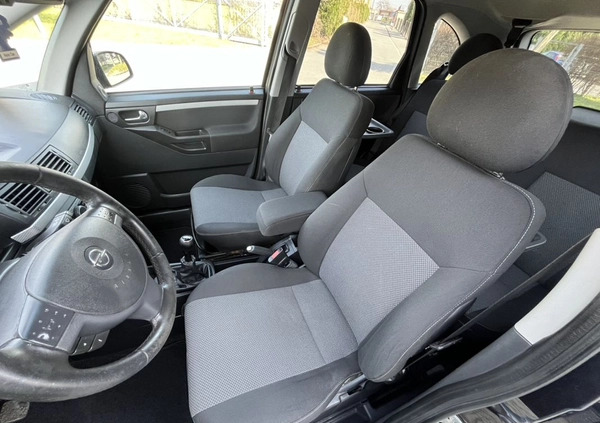 Opel Meriva cena 13900 przebieg: 195000, rok produkcji 2006 z Bieruń małe 232